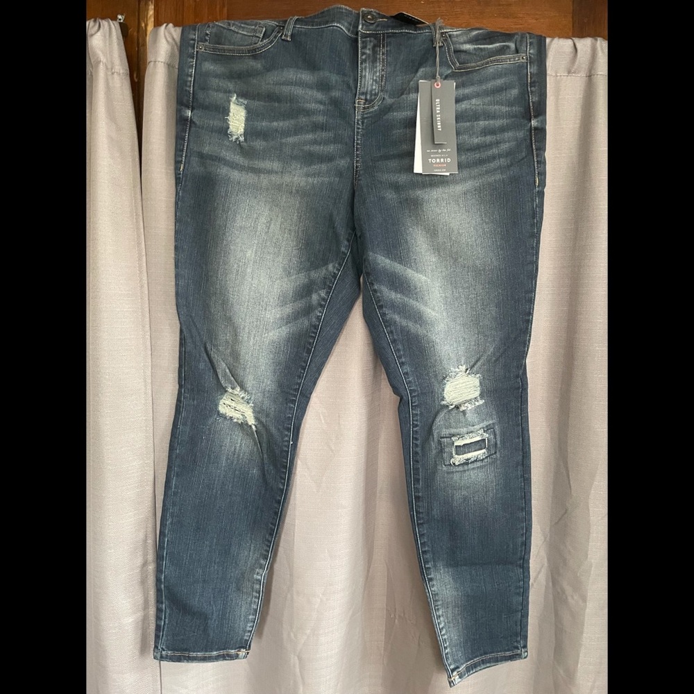 Torrid skinny jeans